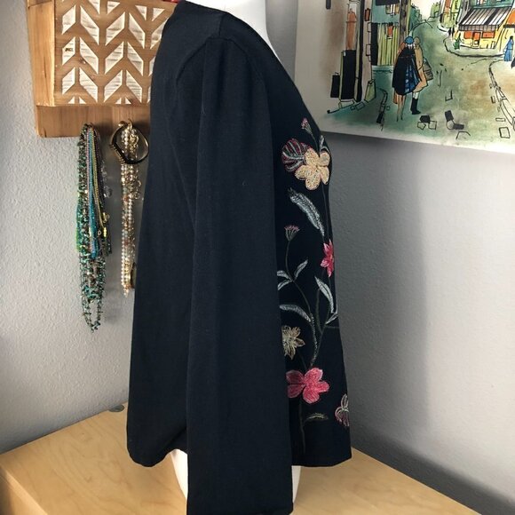 STYLE & CO Heavily Embroidered Top - Picture 5 of 11